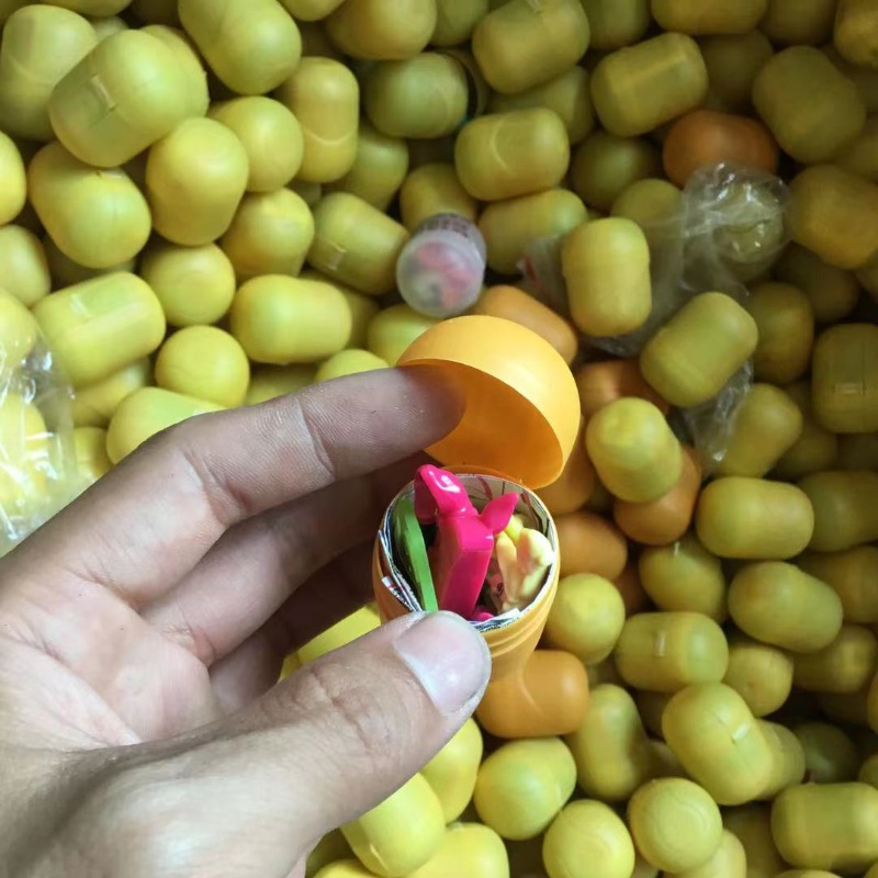 แคปซูลกาชาปอง กาชา ทอย คินเดอร - Capsule Toy Gashapon บทวิจารณ์และราคา